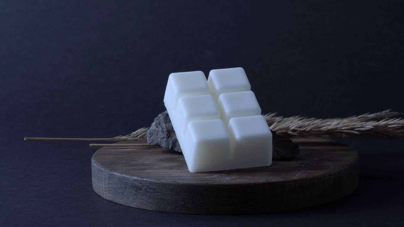 Starting a Wax Melt Business 2023 Guide